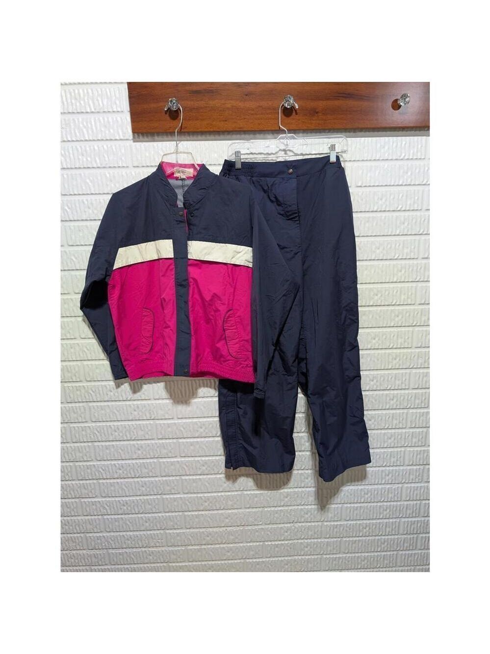 Tourney Vintage Stylish Women's Large Track Suit - Hot Pink & Navy